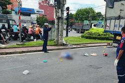 Người phụ nữ bán vé số tử vong dưới bánh xe tải ở TPHCM