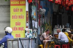 Lấn chiếm lòng đường, vỉa hè ở Hà Nội để bán hàng bị đề xuất phạt tới 6 triệu đồng