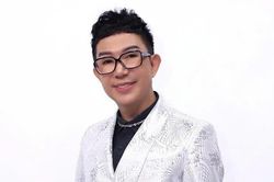 Cần làm 'sạch' showbiz Việt