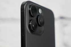 Apple có thể đưa titan trở lại iPhone 18 Pro Max?