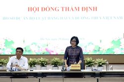 Bộ Tư pháp thẩm định hồ sơ dự án Bộ luật Hàng hải và Đường thủy Việt Nam