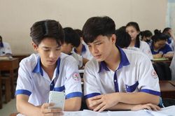 Học sinh 'chạy nước rút' ôn thi tốt nghiệp trung học phổ thông