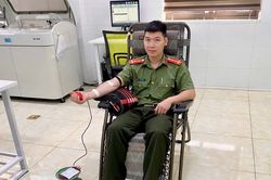 Kịp thời hiến máu cứu hai mẹ con sản phụ qua cơn nguy kịch