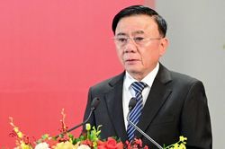 Bộ Chính trị: Có cơ chế bảo vệ người chủ động phát hiện tham nhũng, tiêu cực trong nội bộ