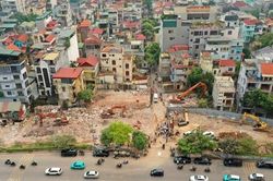 Khơi thông 'điểm nghẽn' mặt bằng để tăng tốc các dự án của Thủ đô