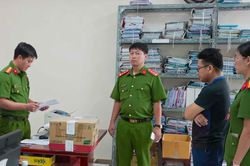 Bắt quả tang cán bộ thuế nhận tiền của doanh nghiệp