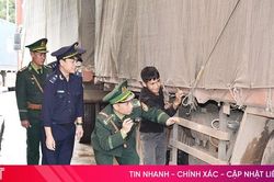 Quyết liệt ngăn chặn buôn lậu xăng dầu qua Cửa khẩu quốc tế Cầu Treo