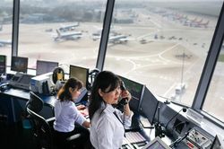 Tăng cường bảo đảm an toàn bay trong điều kiện thời tiết nguy hiểm