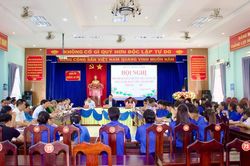 Lãnh đạo phường An Phú đối thoại với đoàn viên thanh niên