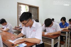 Tổ chức Kỳ thi tốt nghiệp THPT năm 2026 và tuyển sinh lớp 6, lớp 10 đúng quy định, đầy đủ, kịp thời