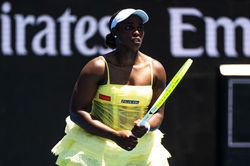Kết quả tennis Roland Garros 2026: Sloane Stephens và Ashlyn Krueger giành vé vào vòng đấu chính