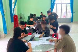 Tiếp nhận, xử lý hàng loạt công dân xuất cảnh trái phép bị phía Campuchia trục xuất