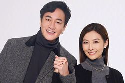 'Lương Sơn Bá' Hà Nhuận Đông lấy vợ kém 8 tuổi, tuổi 51 vẫn được săn đón