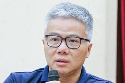GS Ngô Bảo Châu: Lạm dụng AI, việc làm bài tập về nhà mất đi nhiều ý nghĩa