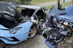 Hai chiếc siêu xe Lamborghini đâm nhau vỡ nát, thiệt hại hơn 26 tỷ đồng