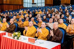 Thanh H&oacute;a: L&atilde;nh đạo tỉnh gặp mặt, ch&uacute;c mừng c&aacute;c chức sắc Phật gi&aacute;o nh&acirc;n dịp Đại lễ Phật đản Phật lịch 2570