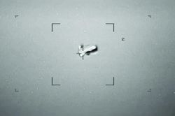 Hồ sơ mật mới nhất hé lộ cuộc chạm trán giữa UFO với 13 chiến đấu cơ