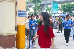 Đề và gợi ý đáp án môn Vật lý thi vào lớp 10 Chuyên Khoa học Tự nhiên Hà Nội