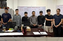 Hơn 32.000 người mắc bẫy nhóm lừa đảo livestream 'cắt đá tìm ngọc'