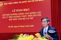 C&aacute;n bộ cơ sở cần chủ động giải quyết vấn đề từ thực tiễn