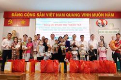 200 triệu đồng quà tặng cho các bệnh nhi đang điều trị tại Bệnh viện Nhi Đồng 2