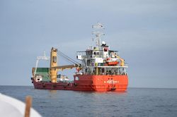 Iran: Lưu lượng tàu thuyền qua Hormuz có thể trở lại mức trước chiến sự