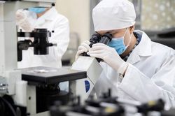 Đầu tư dài hạn cho nghiên cứu cơ bản xuất sắc gắn với công nghệ chiến lược