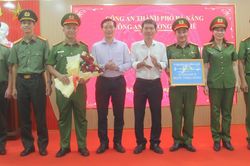Công an phường An Khê được khen thưởng đột xuất thành tích đấu tranh phòng chống tội phạm ma túy
