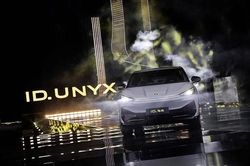 [GALLERY] Volkswagen ID. Unyx 07 mở bán chỉ từ 454 triệu, đấu Toyota Camry