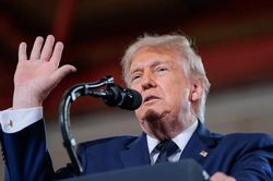 Tổng thống Mỹ Trump chỉ trích những người 'chê' thỏa thuận hòa bình với Iran