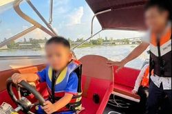 Phạt gần 17 triệu đồng người bố để con 4 tuổi lái ca nô, quay clip đăng mạng