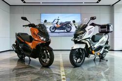 Honda NS150GX 2026 lộ diện: Màn hình 7 inch, giảm xóc mới cực 'xịn', sẵn sàng khuấy đảo phân khúc xe ga 150cc