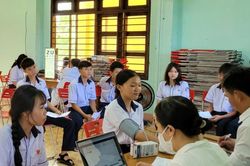 &ETH;ầu tư n&acirc;ng tầm y tế cơ sở v&ugrave;ng bi&ecirc;n giới