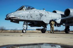Không quân Mỹ gia hạn hoạt động máy bay diệt tăng A-10 Thunderbolt II đến năm 2030