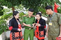 Giữ vững bình yên từ cơ sở