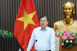 Kiên quyết xử lý các dự án điện không đảm bảo tiến độ