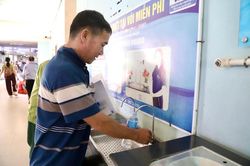 Nắng nóng: Cảnh báo nhóm nguy cơ cao, bệnh viện tăng chống nóng