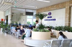 Nắng nóng: Cảnh báo nhóm nguy cơ cao, bệnh viện tăng chống nóng