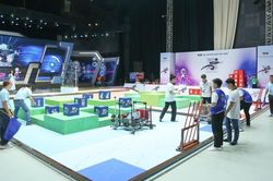 Khởi tranh Cuộc thi sáng tạo Robot Việt Nam 2026