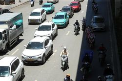 Dự báo thời tiết 26/5/2026: Nắng nóng 'đổ lửa' tiếp tục bao trùm miền Bắc, Trung Bộ