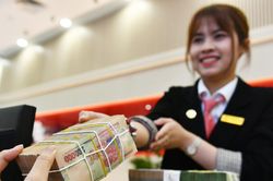 Để 'tiền rẻ' chạy vào sản xuất