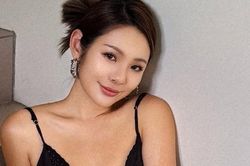 Người mẫu Từ Vỹ Ngâm phản ứng khi bị bắt gặp hôn đàn ông có vợ