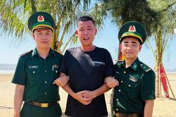 NSƯT Chiều Xuân thử thách bản thân ở tuổi U60, Hiệp Gà đăng ảnh gây tranh cãi