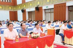 N&acirc;ng cao kỹ năng bảo vệ nền tảng tư tưởng của Đảng cho c&aacute;n bộ, đảng vi&ecirc;n C&aacute;c cơ quan Đảng tỉnh Nghệ An