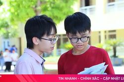 Hơn 400 thí sinh hoàn thành bài thi chuyên Toán và Ngữ văn
