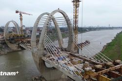 Vì sao Dự án cầu đường sắt và đường bộ qua sông Đuống bị chậm tiến độ?