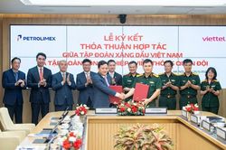 Petrolimex cùng Viettel thúc đẩy chuyển đổi số và chuyển dịch năng lượng