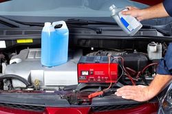 Bí quyết chống nóng hiệu quả cho ô tô ngày nắng gắt