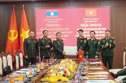 Bộ Chỉ huy Qu&acirc;n sự hai tỉnh Thanh H&oacute;a - Hủa Phăn k&yacute; kết thỏa thuận hợp t&aacute;c năm 2026