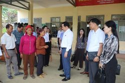 Đo&agrave;n Đại biểu HĐND hai cấp tiếp x&uacute;c cử tri tại phường Đo&agrave;n Kết
